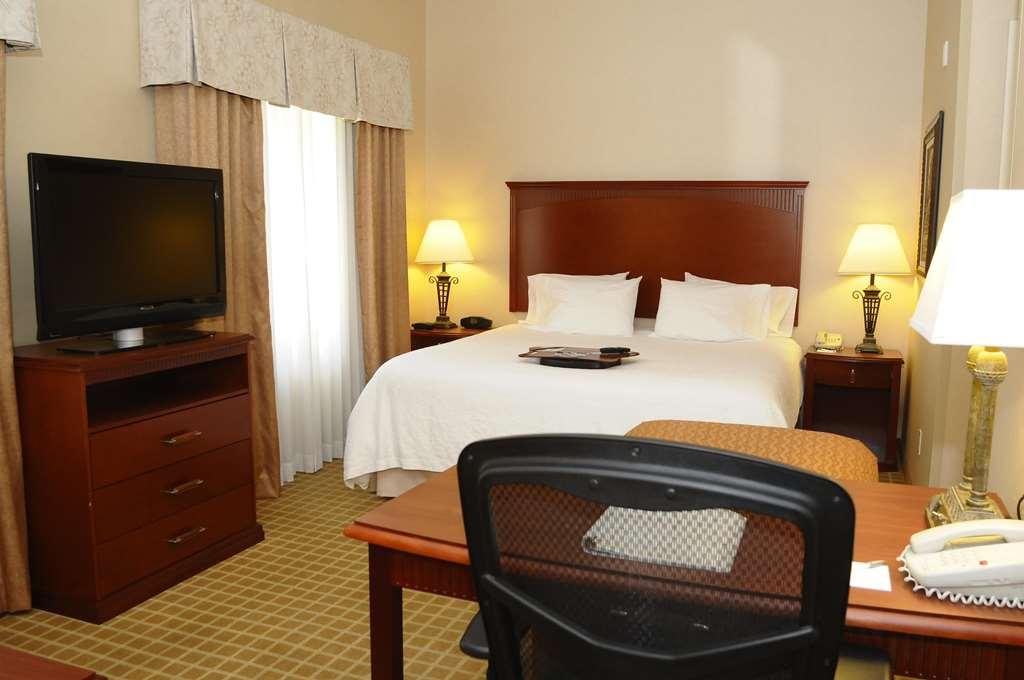 Hampton Inn & Suites Redding Quarto foto